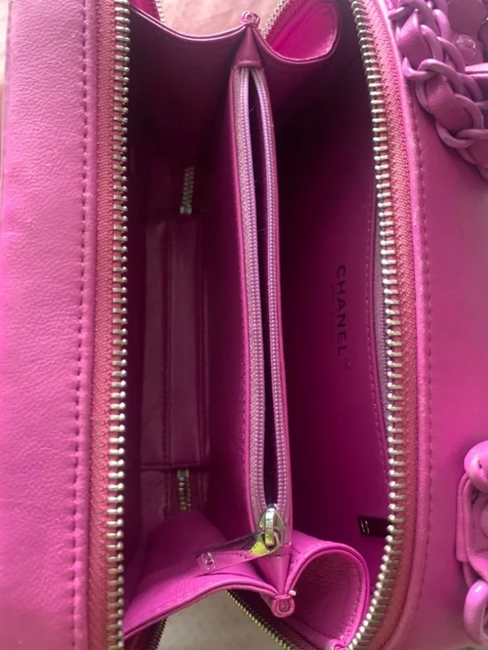 Chanel Purple/Lavender Quilted Lunch Box Bag - Picture 4 of 6